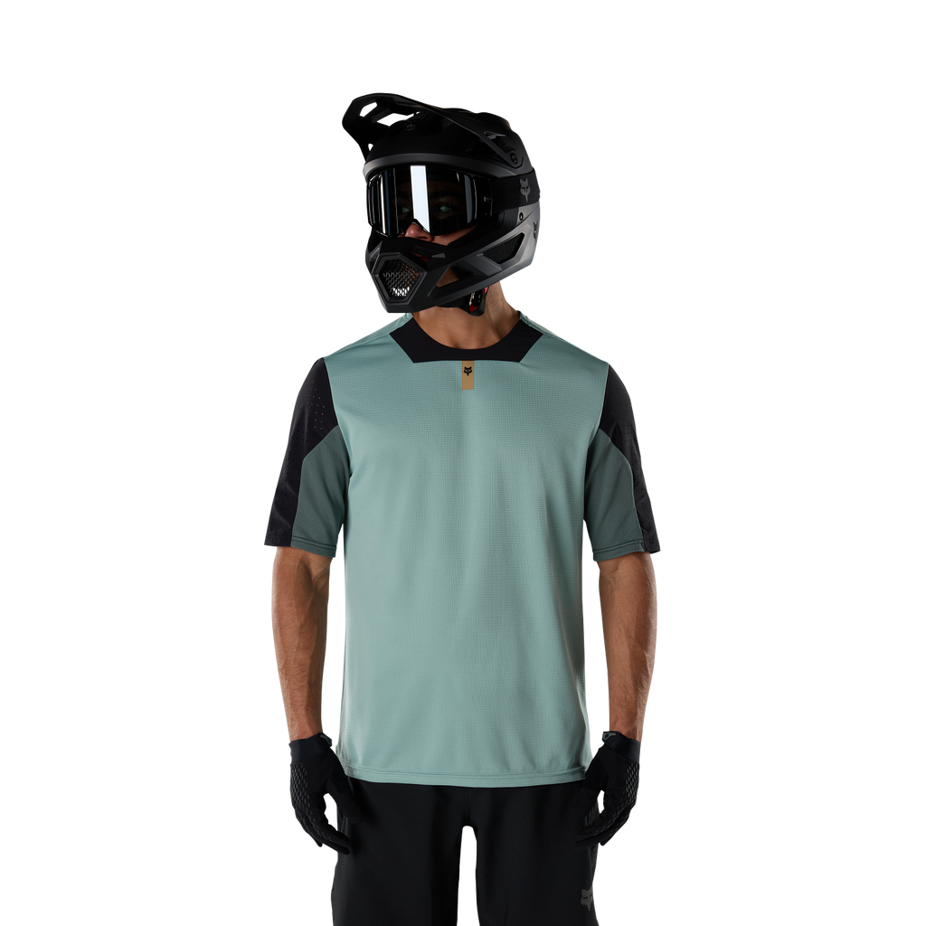 Defend Jersey