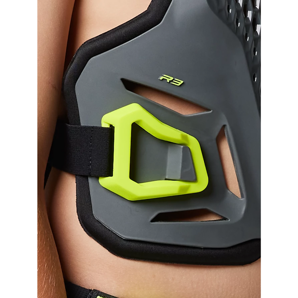 Youth R3 Chest Guard