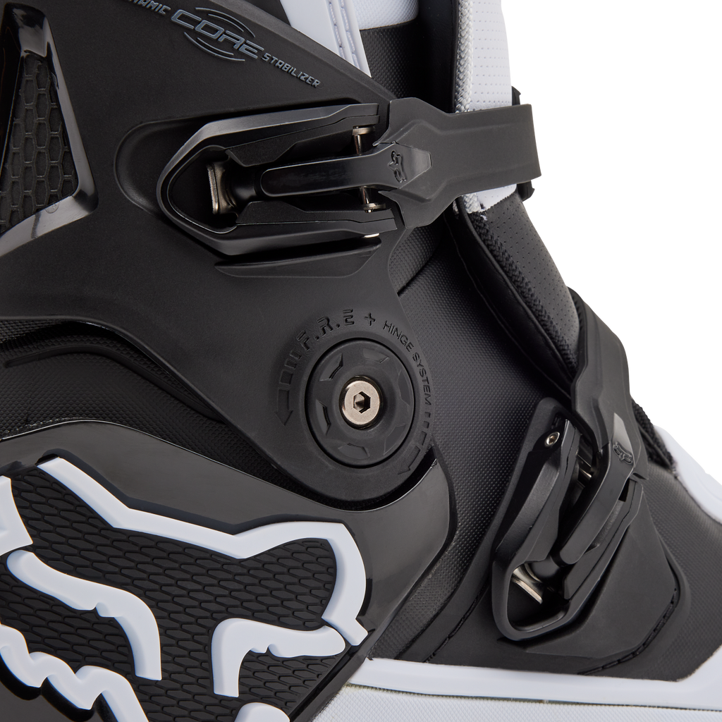 Instinct Boots