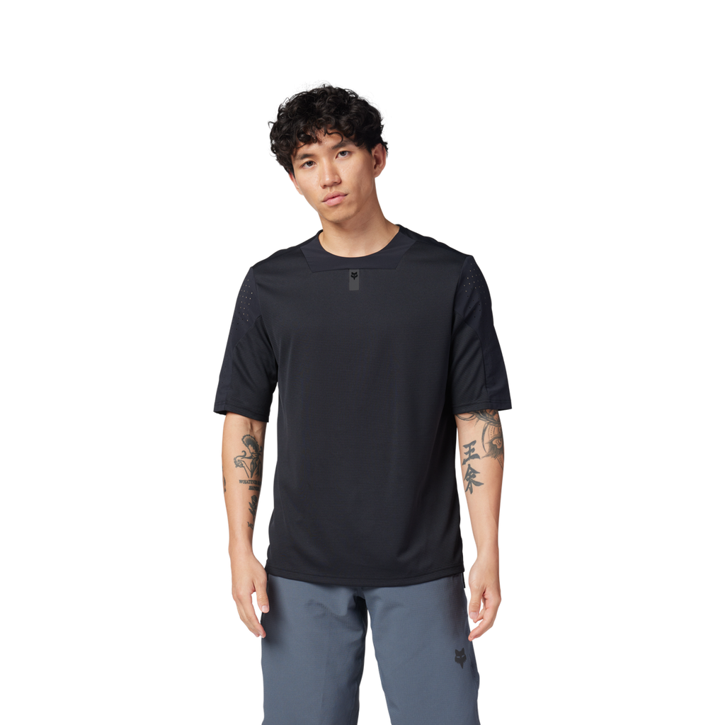 Defend Jersey