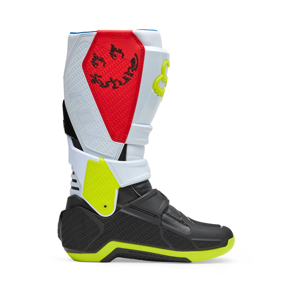 Motion Hello Future Boots