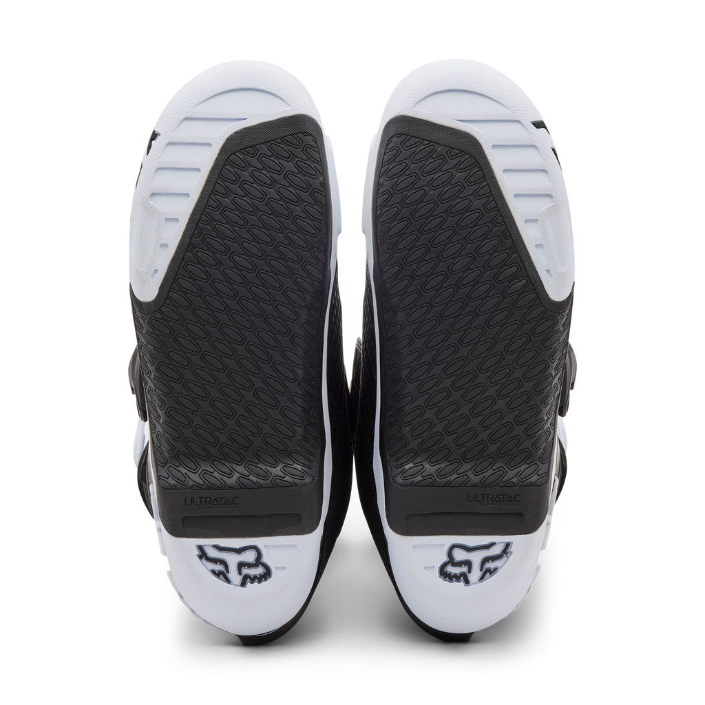 Instinct Boots